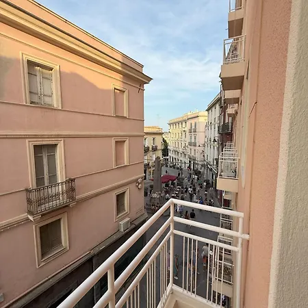 Nune - & Apartament Cagliari